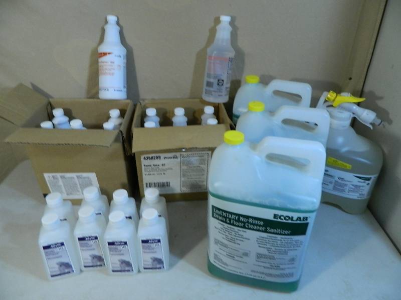 lot 178 image: New Commercial Cleaning Chemicals