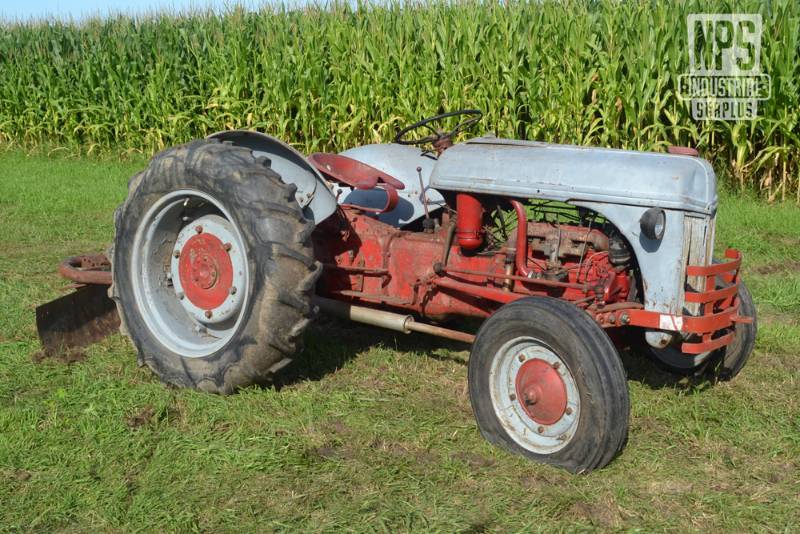 lot 8 image: Ford 9N  2N Tractor w Back Blade and Sherman Transmission