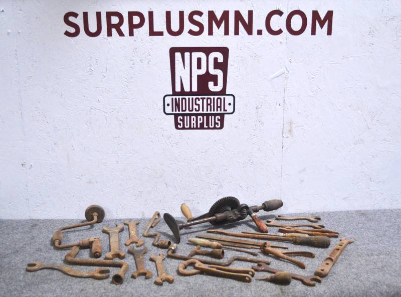 lot 48 image: Vintage Tools