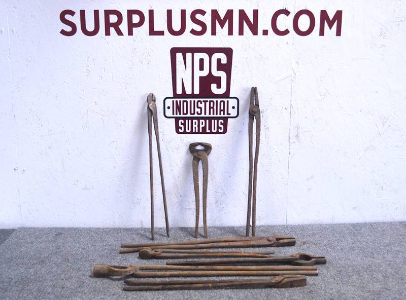 lot 67 image: Large Lot of Blacksmith Tools