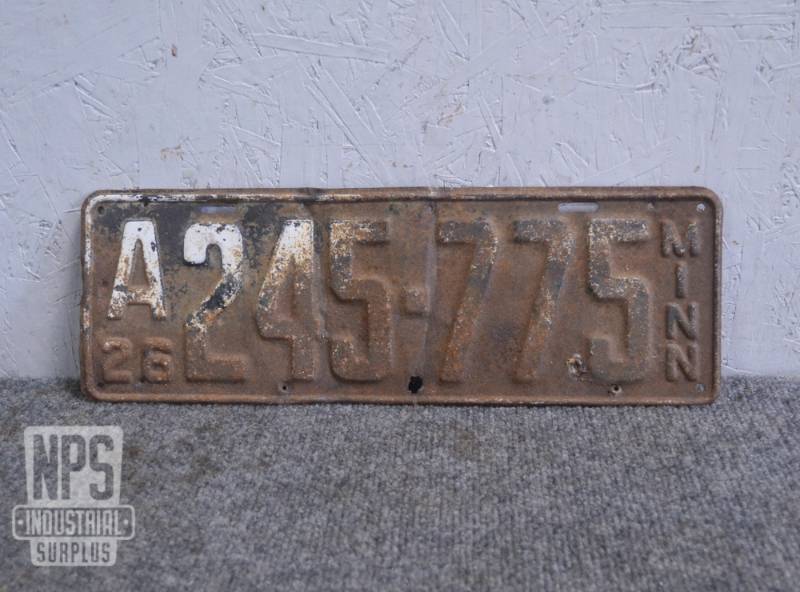 lot 196 image: 1926 MN License Plate