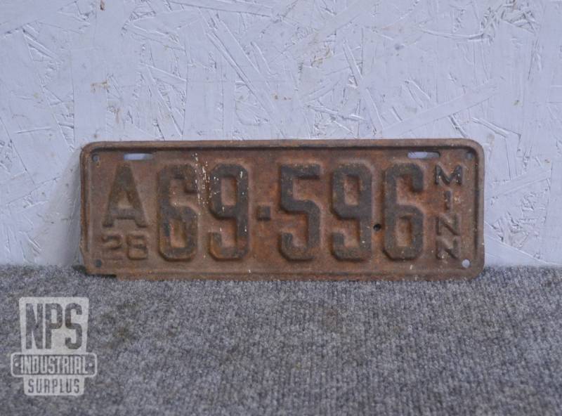 lot 197 image: 1928 MN License Plate