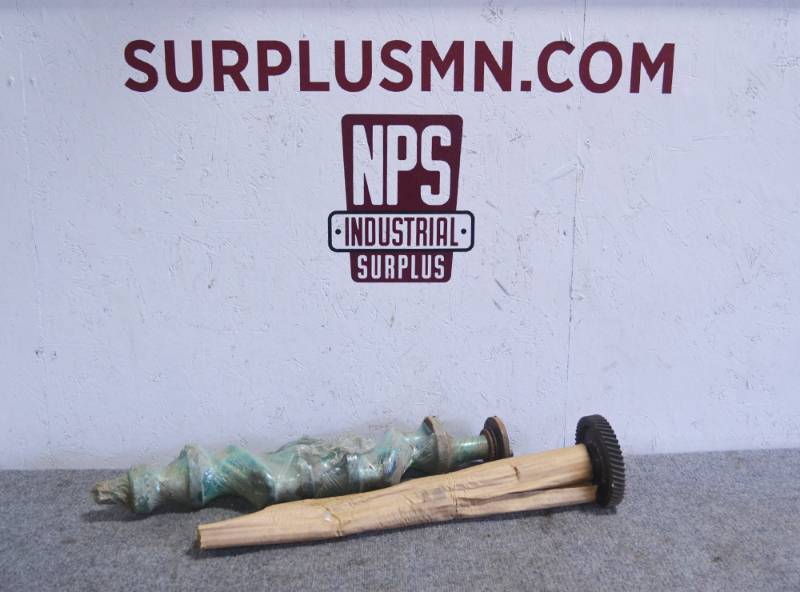 lot 212 image: FORD Model A L-Head I4 Crankshaft and Camshaft