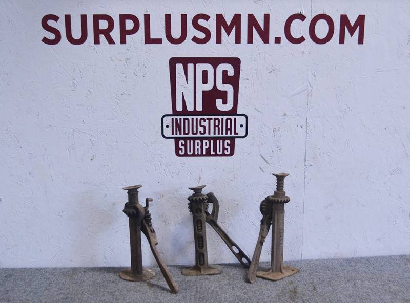 lot 214 image: (3) Antique Car Jacks