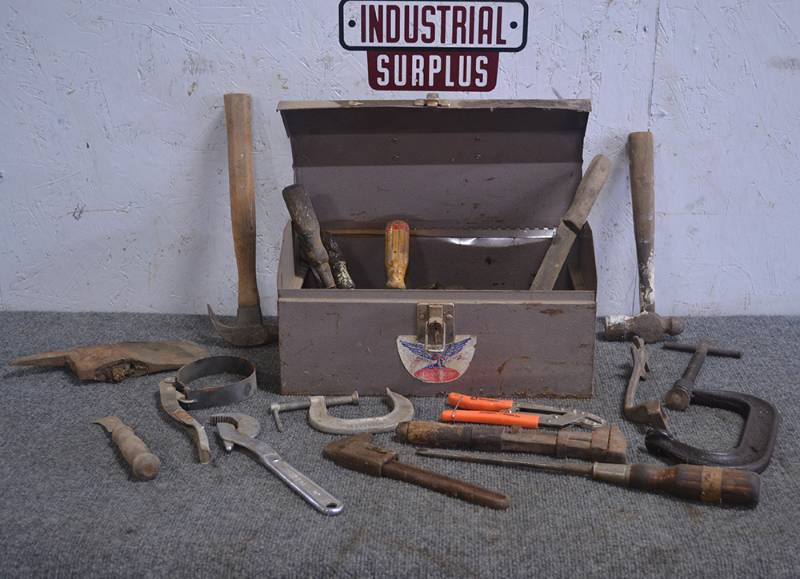 lot 297 image: Toolbox w Large Lot of Tools