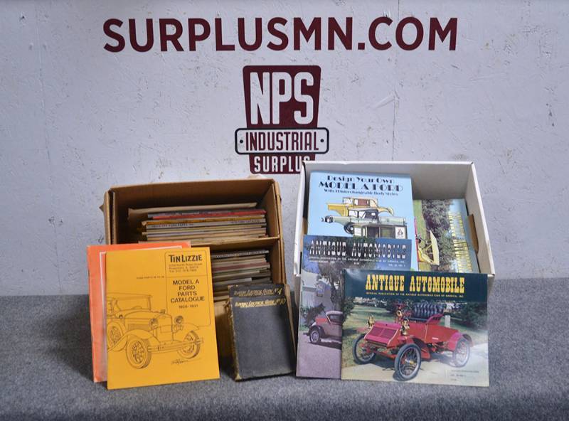 lot 313 image: 2 Boxes of Vintage FORD Model A Magazines and Books