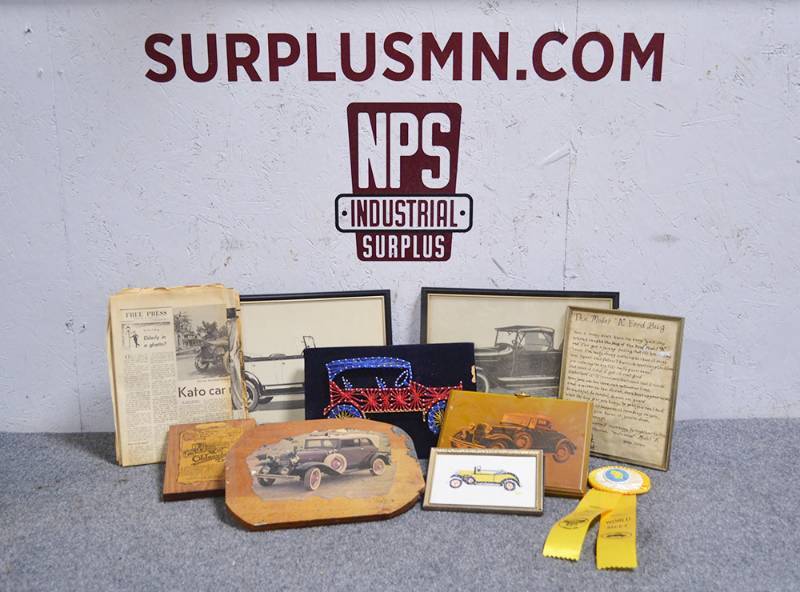 lot 317 image: FORD Model A Decor and Vintage Newspaper Articles