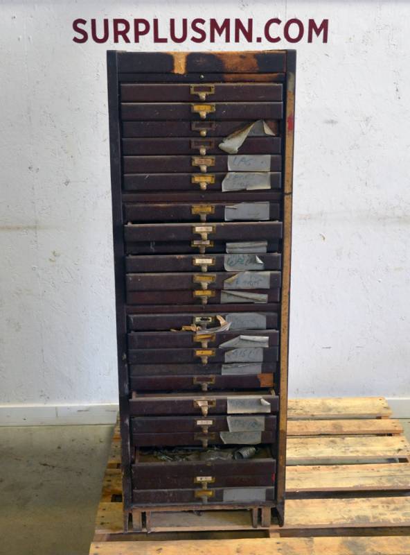 lot 325 image: Antique Wood 24 Drawer Parts Cabinet