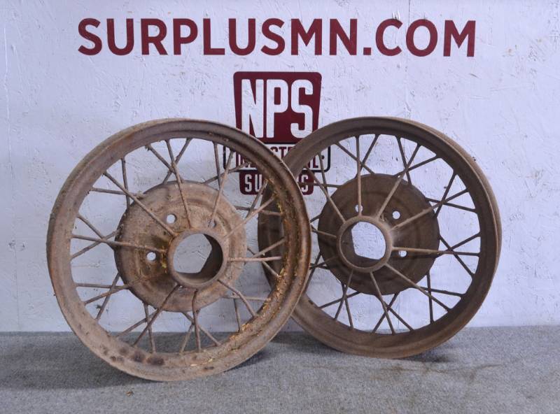 lot 331 image: Pair of FORD Model A Rims 19 1930-31