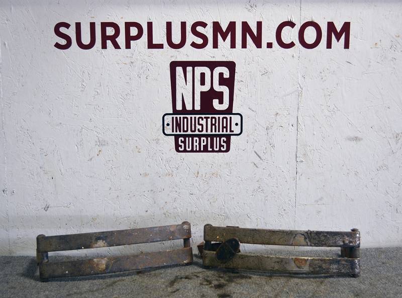 lot 347 image: FORD Model A Rear Bumpers