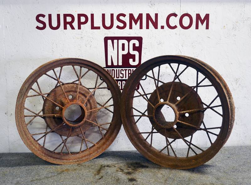 lot 350 image: Pair FORD Model A Rims 19 1930-31