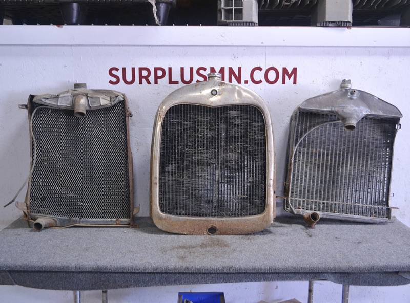 lot 386 image: (3) Ford Radiators (1) With Shroud