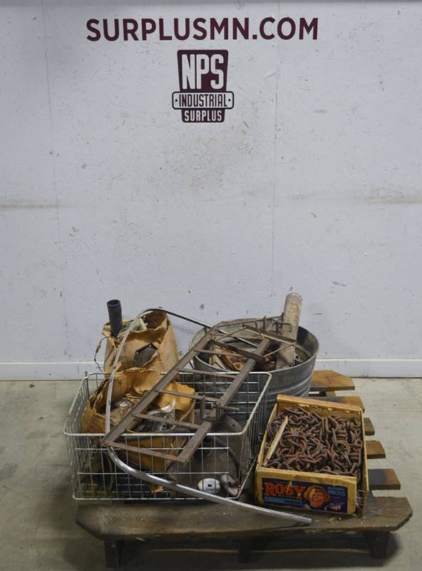 lot 447 image: Pallet Lot of Assorted Parts and Tractor Chains