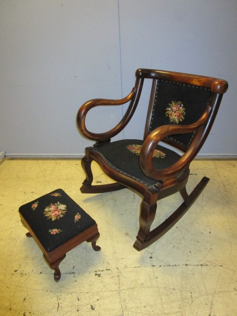 lot 110 image: HANDMADE ANTIQUE ROCKING CHAIR AND OTTOMAN