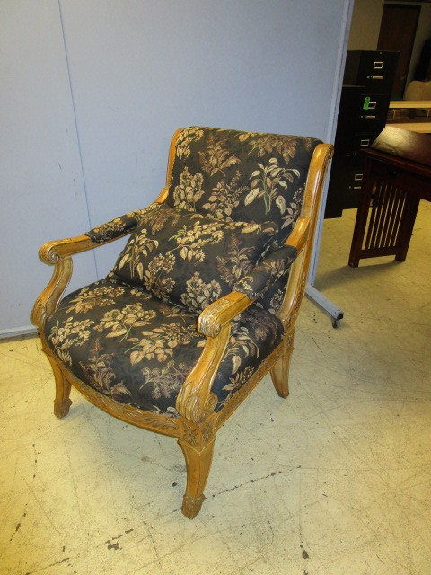 lot 112 image: SCHNADIG ARMCHAIR