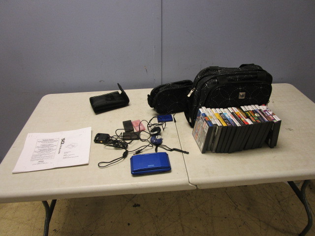 lot 134 image: NINTENDO DS GAME SYSTEM
