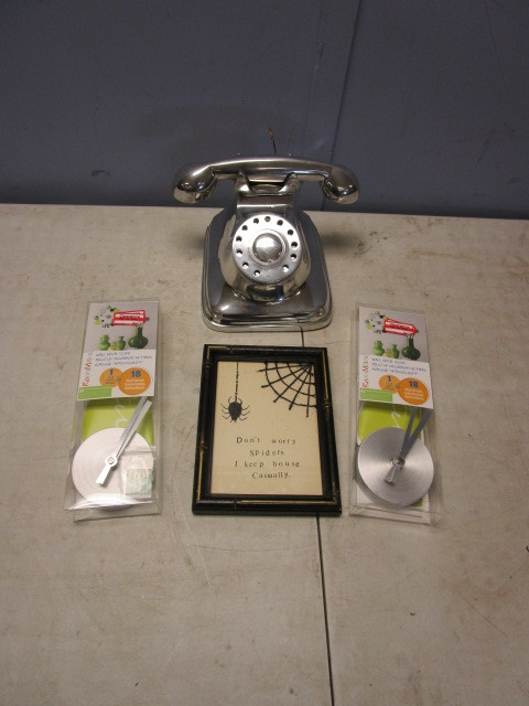 lot 158 image: DECAL CLOCKS, DECORATIVE PHONE AND ART