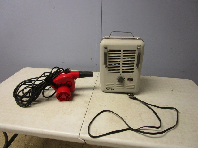 lot 174 image: PATTON SPACE HEATER AND HOMDEX BLOWER