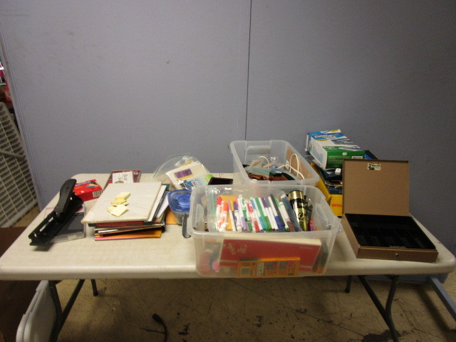 lot 180 image: OFFICE AND CRAFTING SUPPLIES