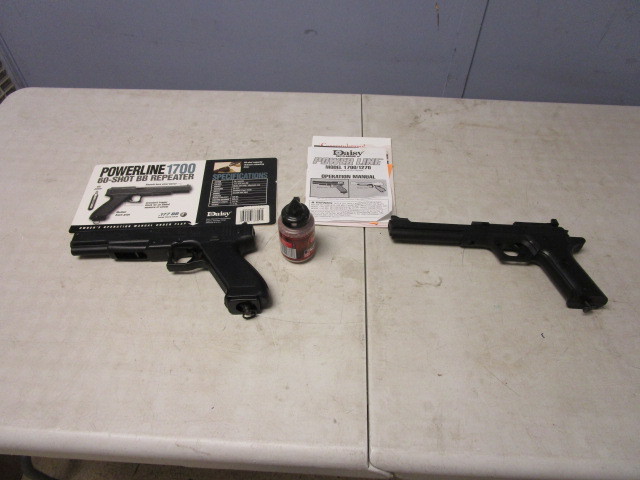 lot 183 image: DAISY AND CROSSMAN AIRGUNS BB GUNS