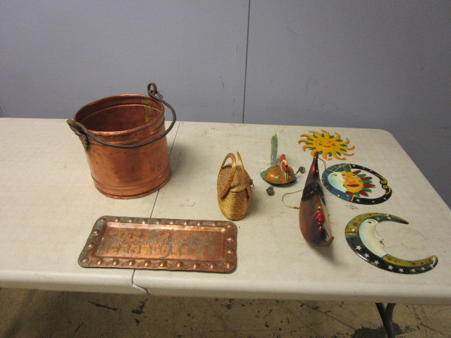lot 186 image: MOON AND SUN HANGING DECOR, COPPER BUCKET WITH PLATTER AND A ROOSTER MOBILE