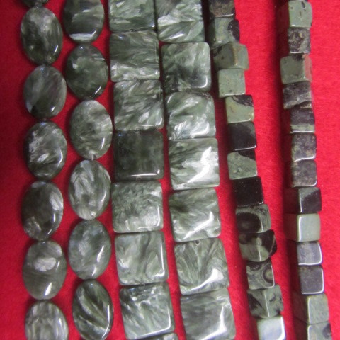 Green Seraphinite