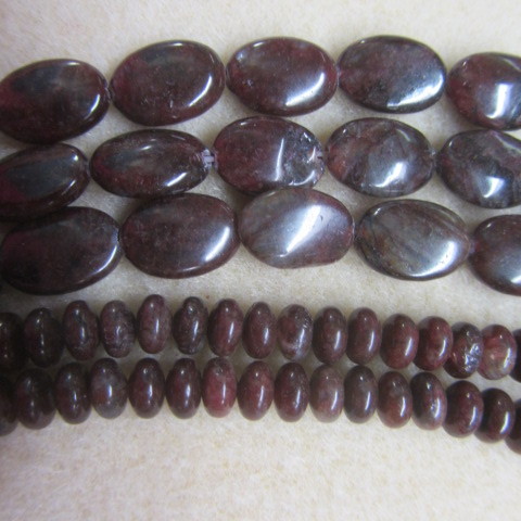 Fuschia Labradorite