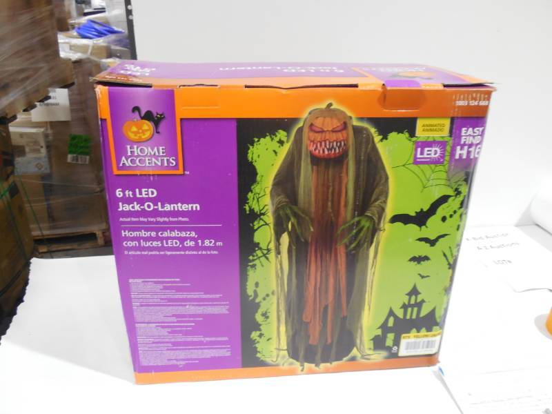 lot 76 image: HOME ACCENTS 6 FOOT JACK-O-LANTERN LED LIGHT UP
