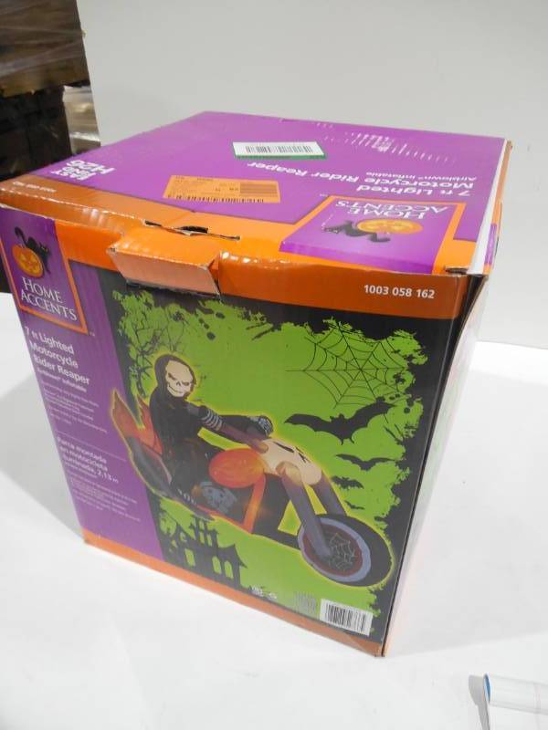 lot 79 image: HOME ACCENTS 7 LIGHT UP REAPER RIDER