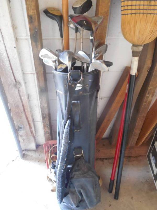 GOLF CLUB SET