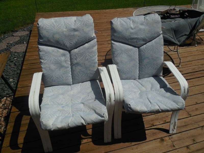 (2) MATCHING PATIO CHAIRS
