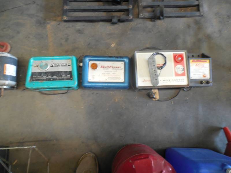 ELECTRIC FENCING LOT