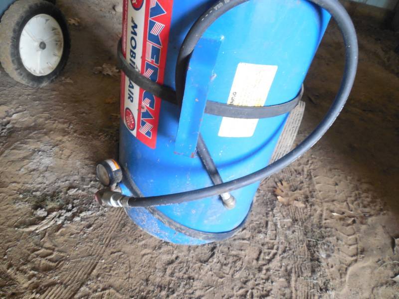 AMERICAN MOBILE AIR TANK