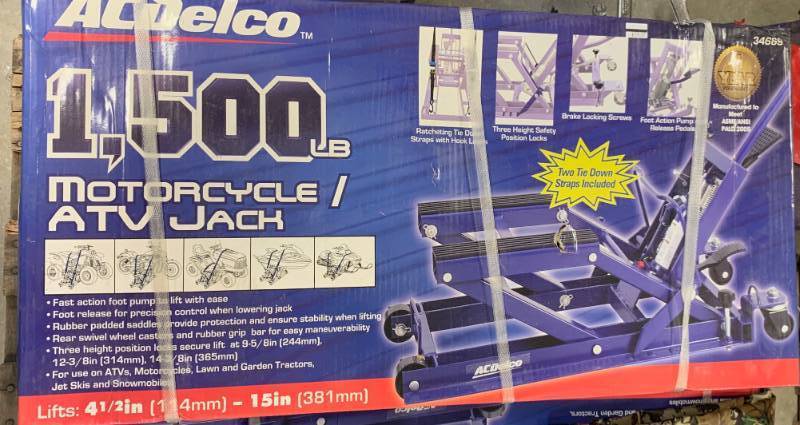 lot 7 image: AC Delco 1500 Pound Motorcycle ATV Lift $180 Retail