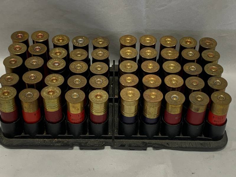lot 12 image: Lot of 50 Shotgun Shells 12 Gauge (variety of shot)
