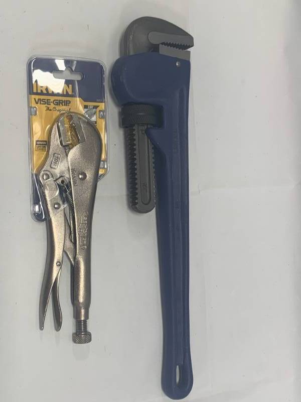 lot 37 image: New Williams 18 Pipe Wrench & Irwin Vise Grip