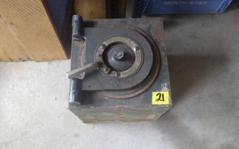 lot 21 image: Vintage HALL Safe (No Combo) 12x12x12