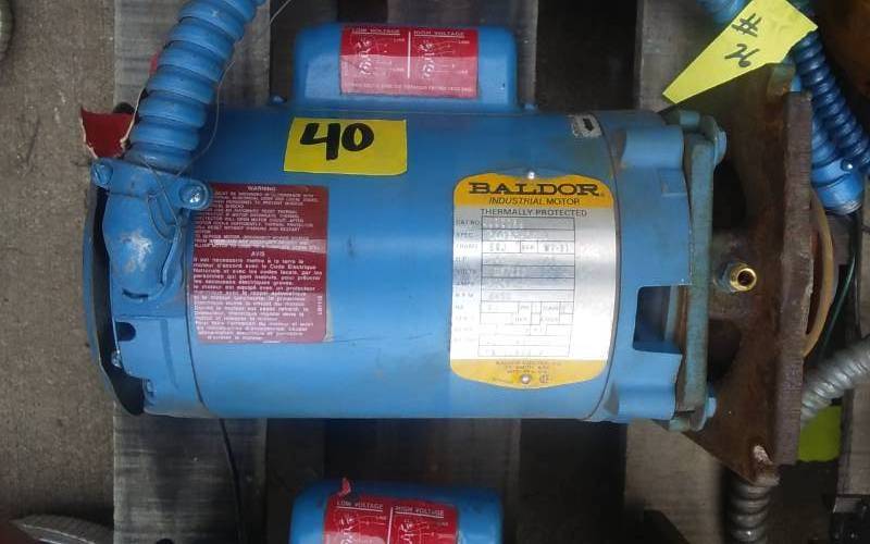 lot 40 image: Baldor 13 HP Electric Motor
