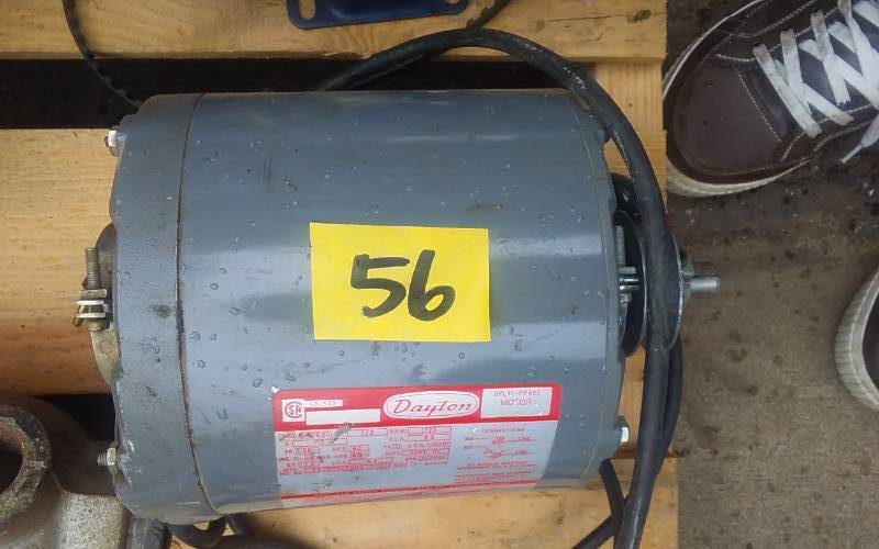 lot 56 image: Dayton 12 HP Electric Motor
