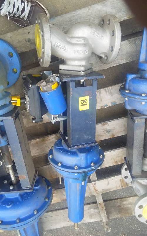 lot 81 image: Shut Off Valve Boiler Part
