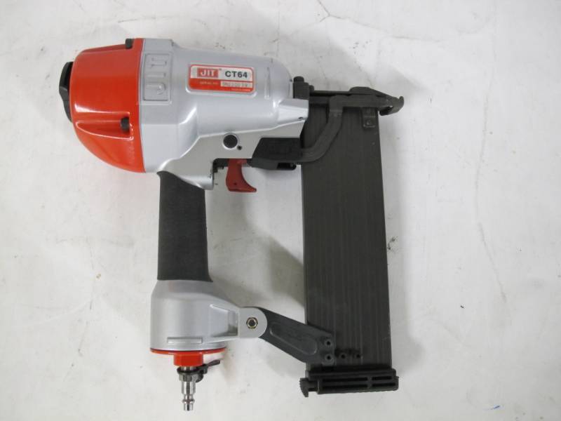 lot 12 image: JIT Pneumatic Nailer CT64Jit-CT64 - 14 Gauge, 64mm Brad a& Concrete Nailer - Untested AS-IS