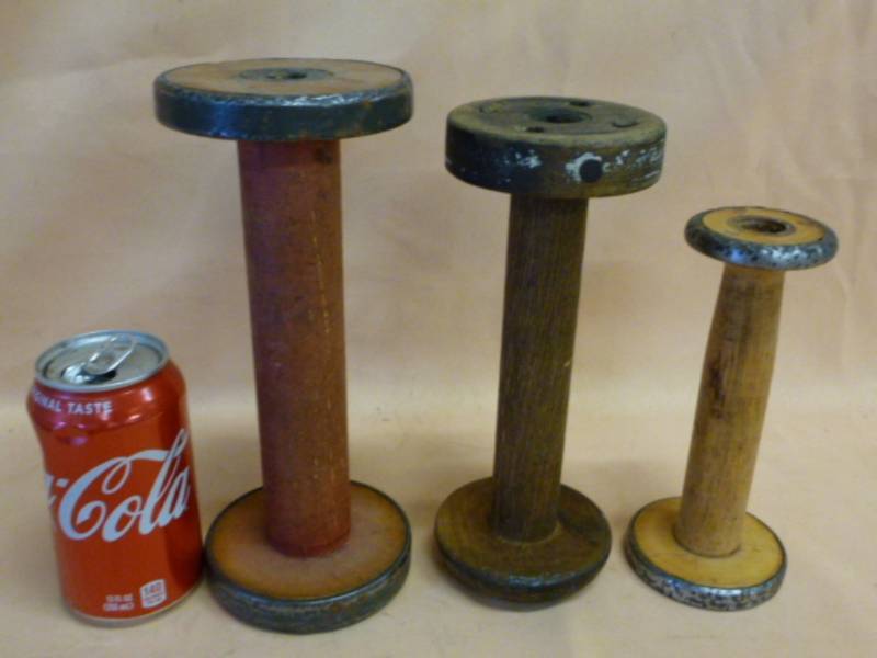 lot 101 image: Antique Wooden Spools