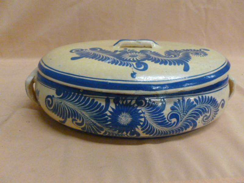 lot 112 image: Casserole