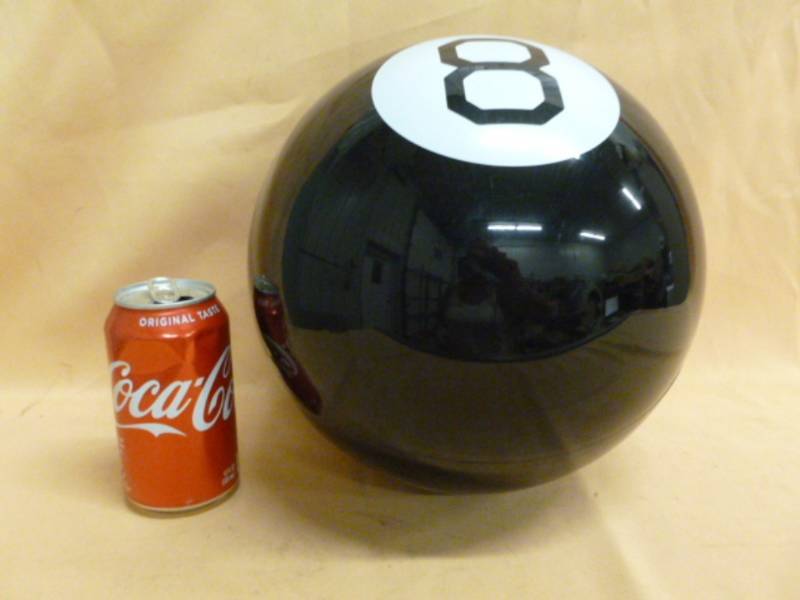 lot 116 image: Magic 8 Ball