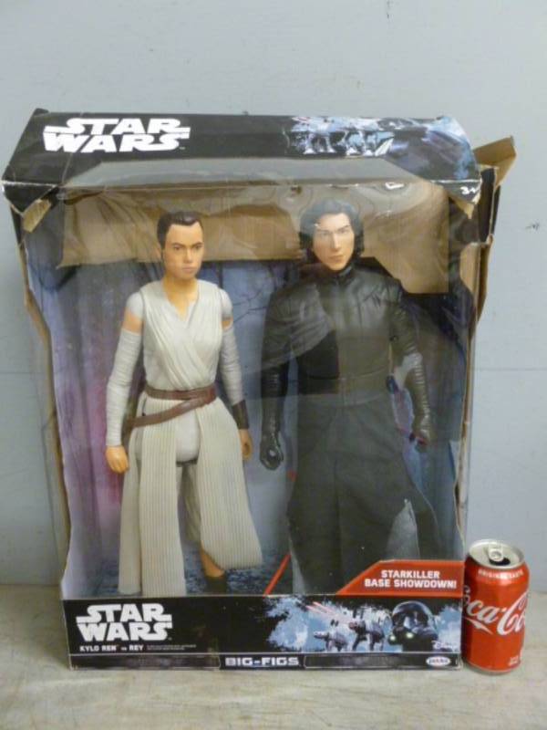 lot 118 image: Star Wars Collectible