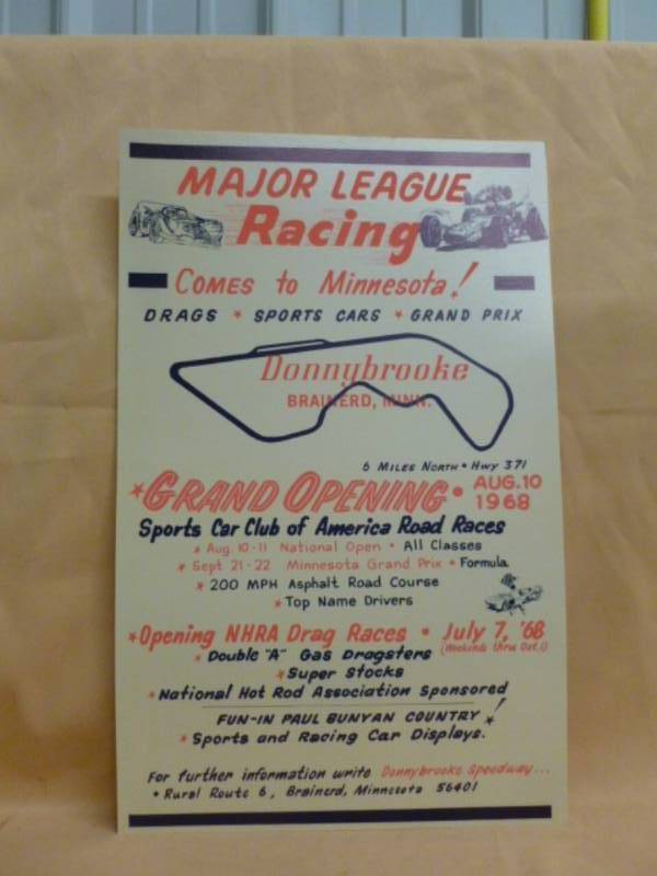 lot 122 image: Vintage Sign