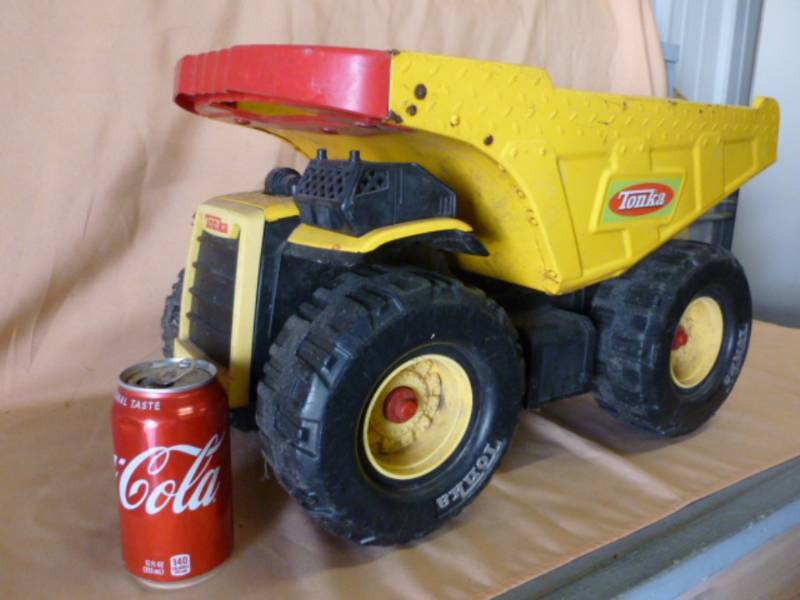 lot 133 image: Tonka Truck