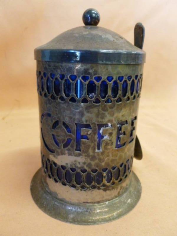 lot 153 image: Vintage Silverplate