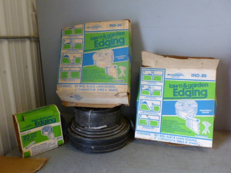 lot 168 image: Lawn Edging