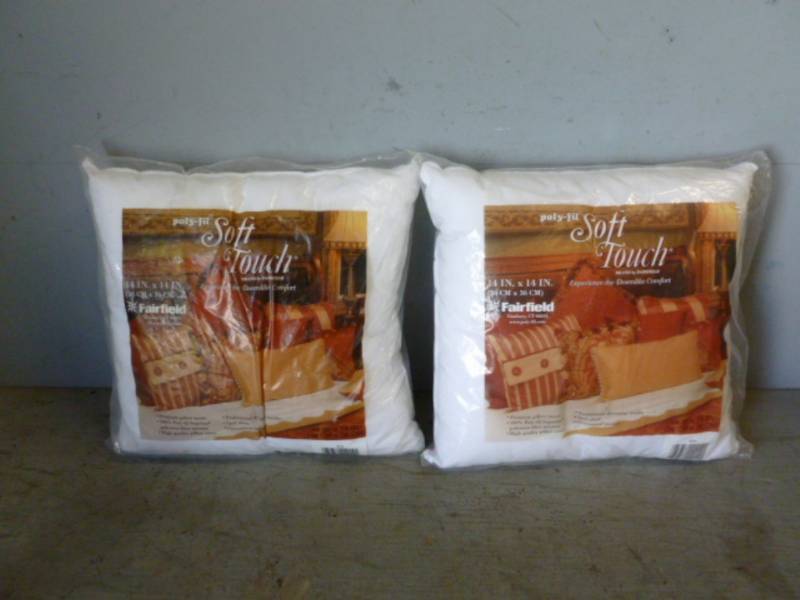 lot 175 image: New Pillows